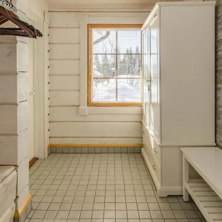 Semesterbostad Hymy By Interhome