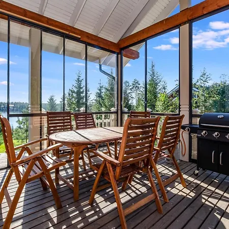 Semesterbostad Hymy By Interhome Hattusaari